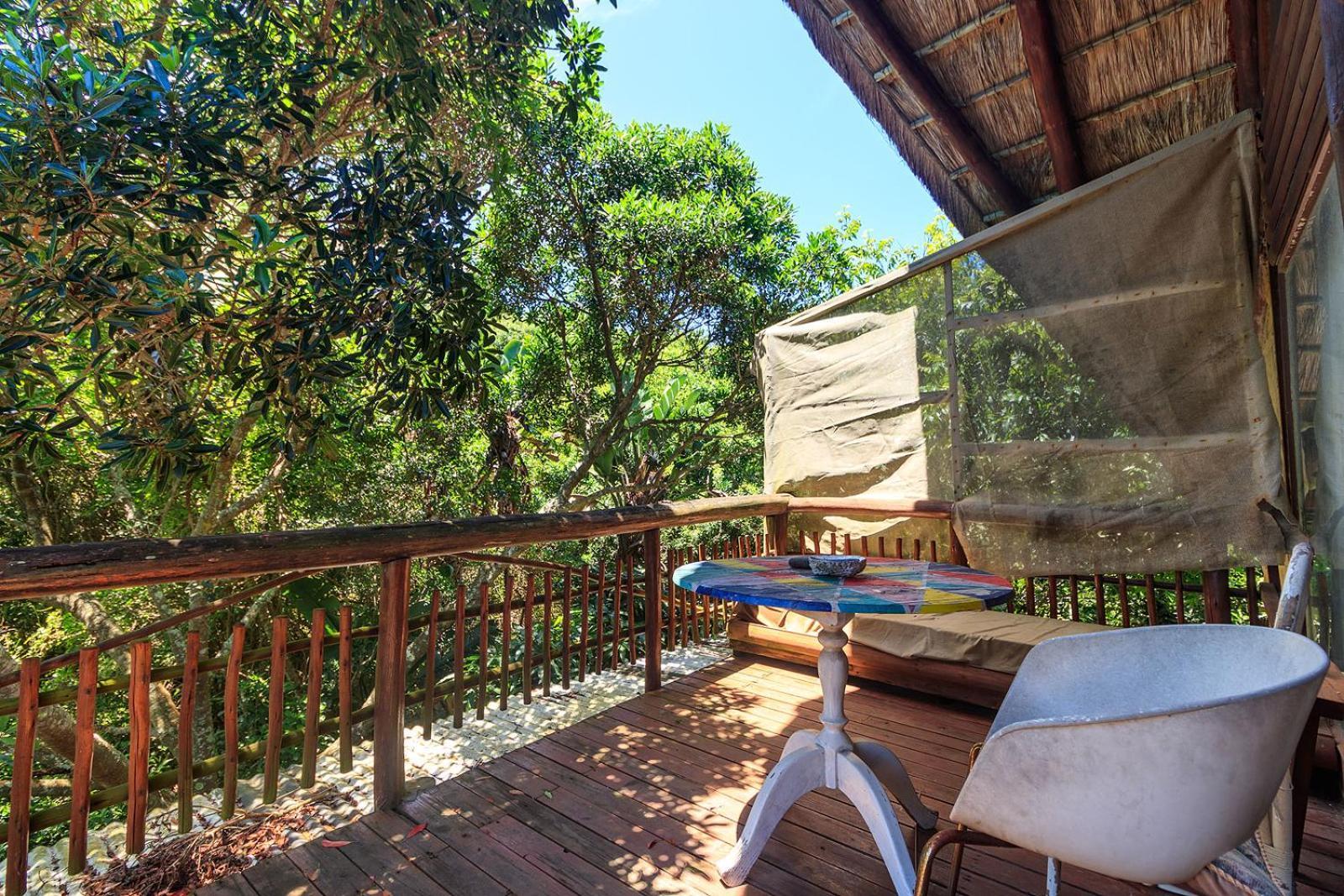 In The Green Backpackers Morgan's Bay Exterior photo